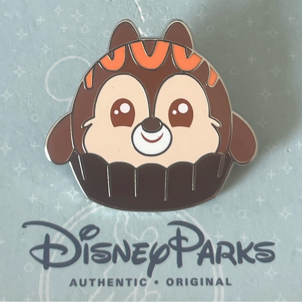 Disney Parks Chipmunk Chip Dark Chocolate Ganache Truffle Munchlings Mystery Pin